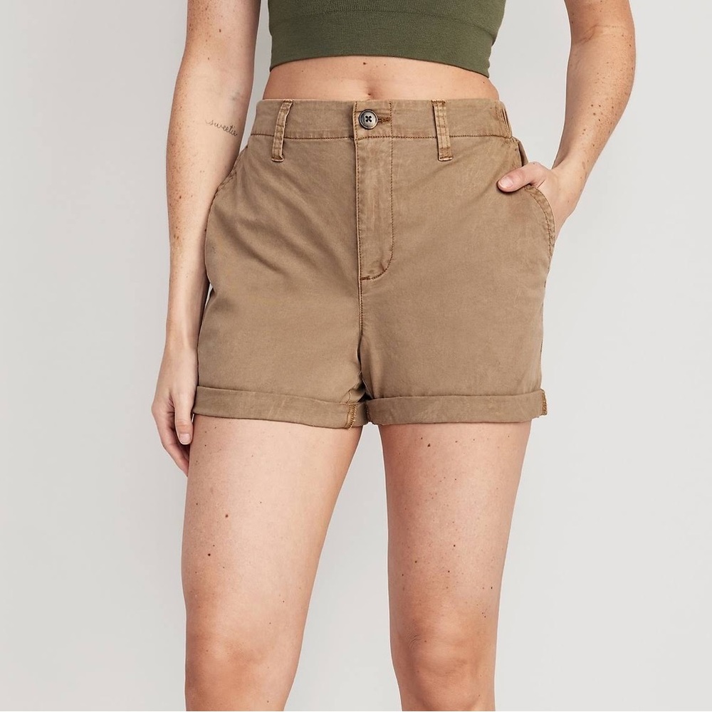 Old Navy High-Waisted OGC Pull-On Chino Shorts in Sisal, Size Large